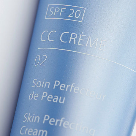 CC Crème Skin Perfecting Cream 02 - (MEDIUM/DARK)